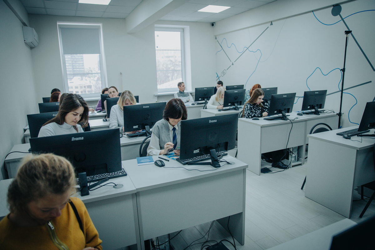 Юристы ОАО «РЖД» отметили высокий уровень профессионализма преподавателей  Юридического института РУТ (МИИТ) 